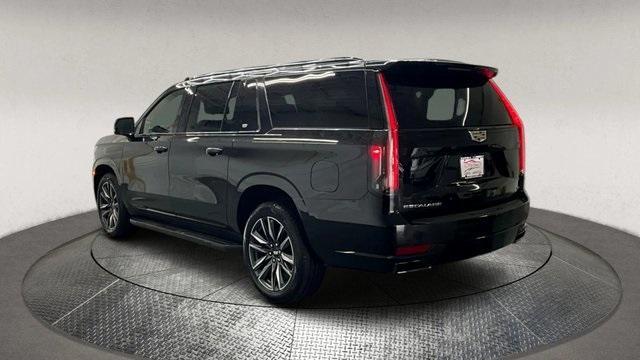 used 2022 Cadillac Escalade ESV car, priced at $75,995