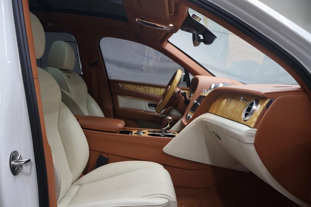 used 2019 Bentley Bentayga car, priced at $69,995