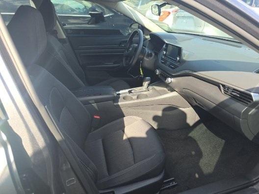 used 2023 Nissan Altima car