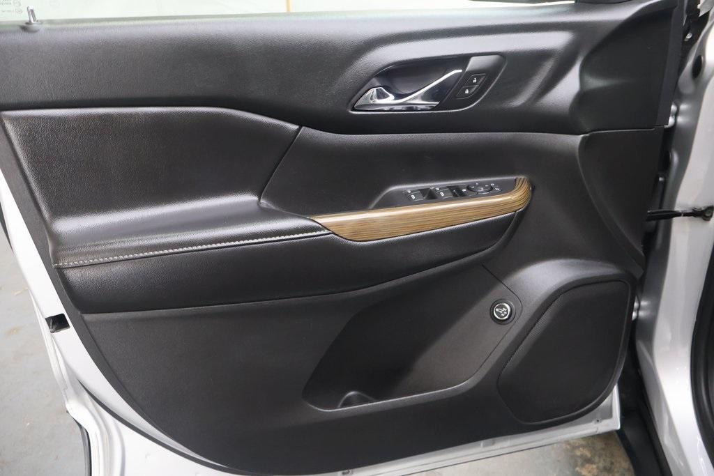 used 2018 GMC Acadia car, priced at $17,995