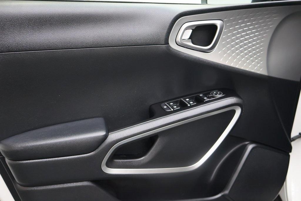 used 2024 Kia Soul car, priced at $15,995