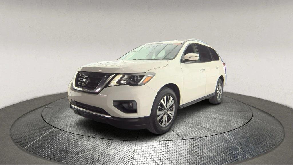 used 2019 Nissan Pathfinder car