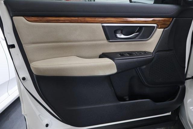 used 2017 Honda CR-V car, priced at $19,995