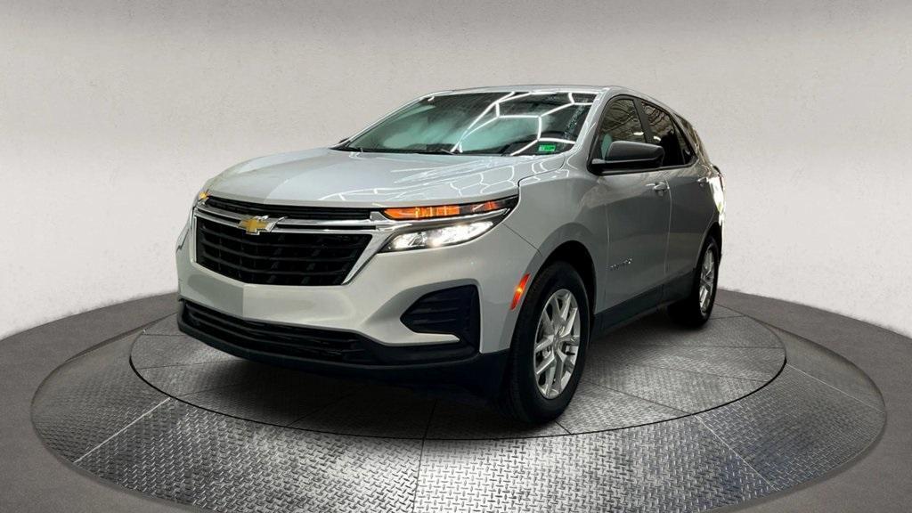 used 2022 Chevrolet Equinox car, priced at $22,995