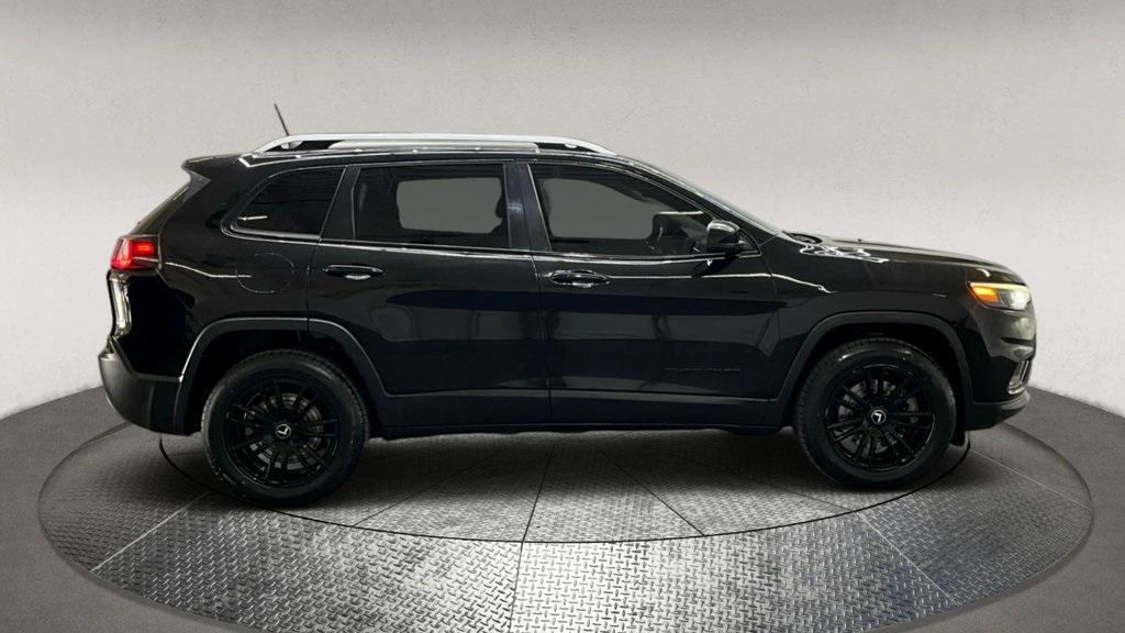 used 2019 Jeep Cherokee car, priced at $15,695