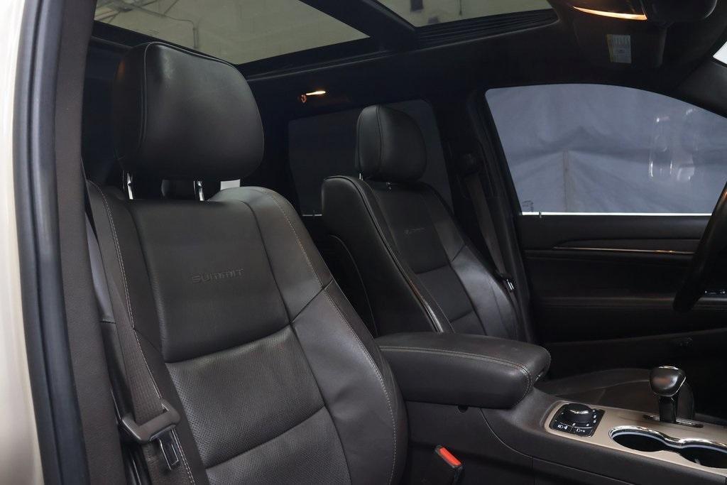 used 2014 Jeep Grand Cherokee car, priced at $18,995