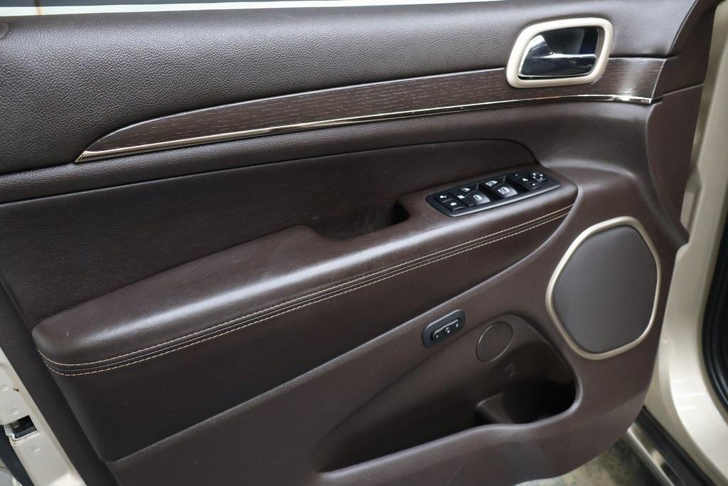 used 2014 Jeep Grand Cherokee car, priced at $18,995