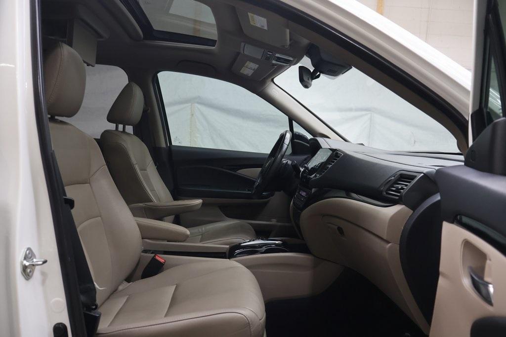 used 2019 Honda Pilot car, priced at $21,995