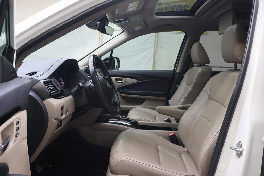 used 2019 Honda Pilot car, priced at $21,995