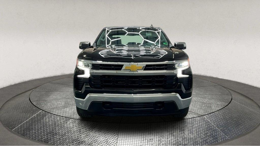used 2022 Chevrolet Silverado 1500 car, priced at $32,995