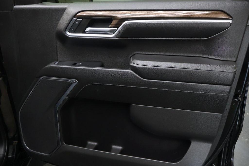 used 2022 Chevrolet Silverado 1500 car, priced at $32,995