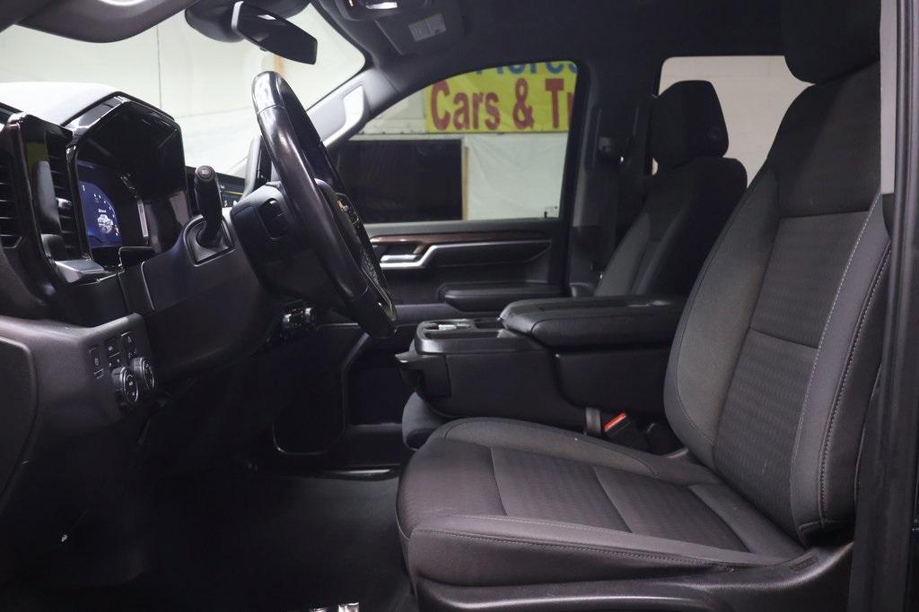 used 2022 Chevrolet Silverado 1500 car, priced at $32,995