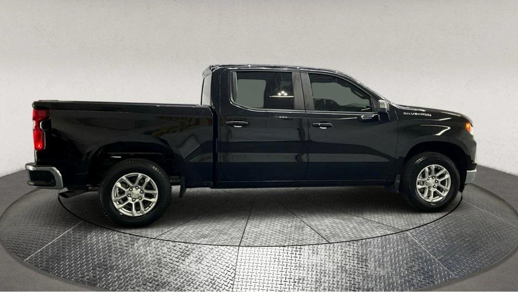 used 2022 Chevrolet Silverado 1500 car, priced at $32,995