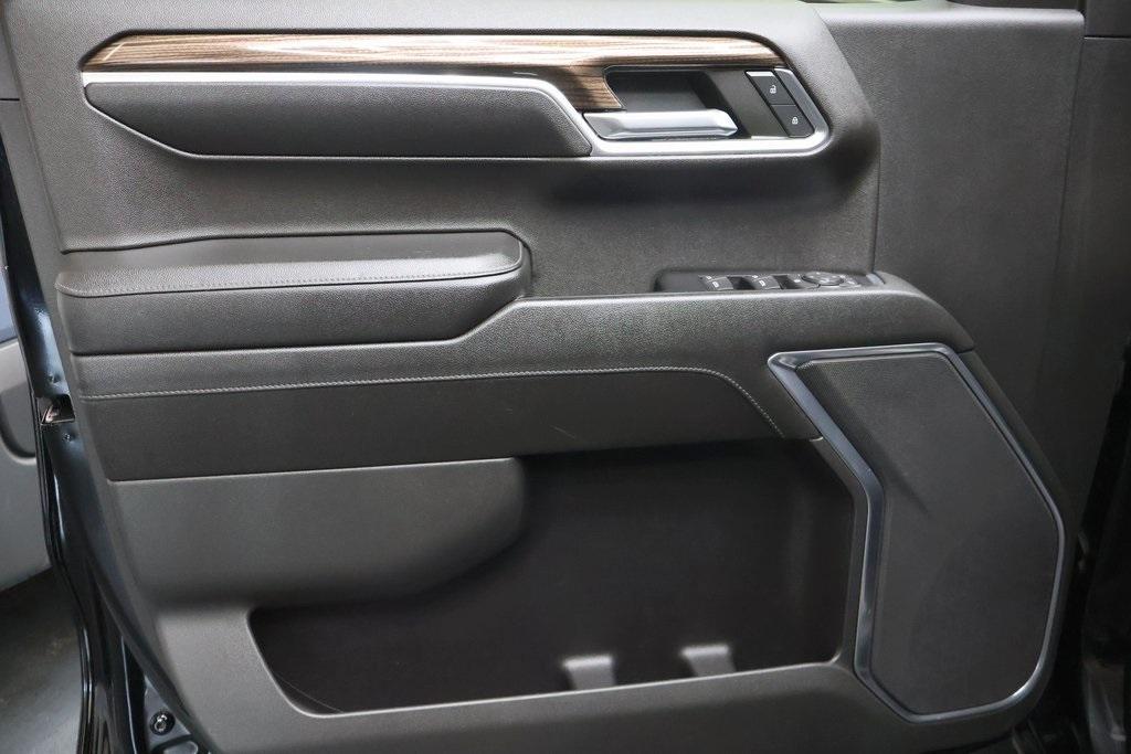 used 2022 Chevrolet Silverado 1500 car, priced at $32,995