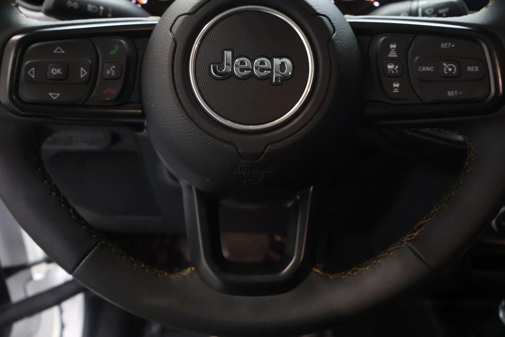 used 2024 Jeep Gladiator car, priced at $38,995