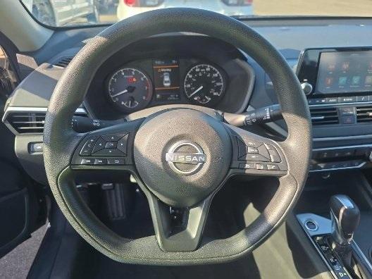 used 2024 Nissan Altima car