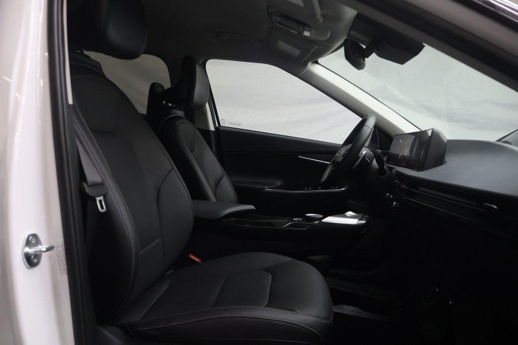 used 2024 Kia EV6 car, priced at $27,995
