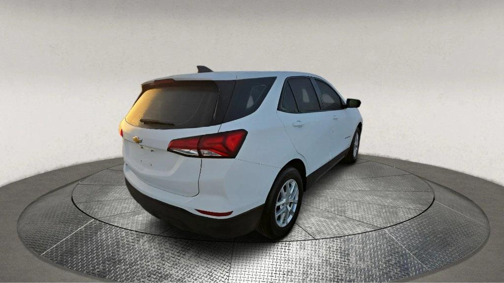 used 2022 Chevrolet Equinox car, priced at $18,695