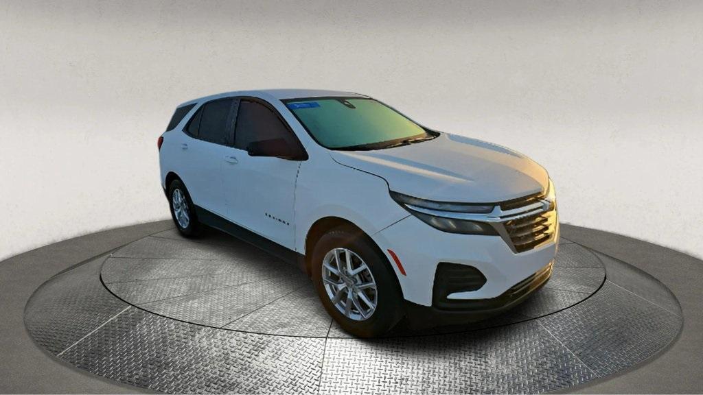 used 2022 Chevrolet Equinox car, priced at $18,695