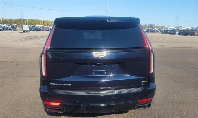 used 2021 Cadillac Escalade ESV car, priced at $68,995