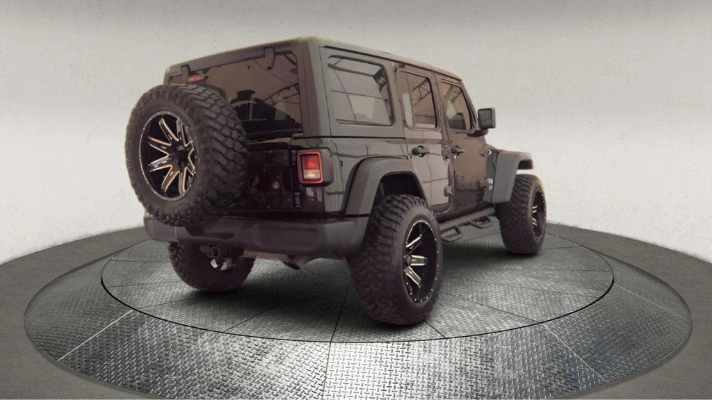 used 2018 Jeep Wrangler Unlimited car, priced at $32,995