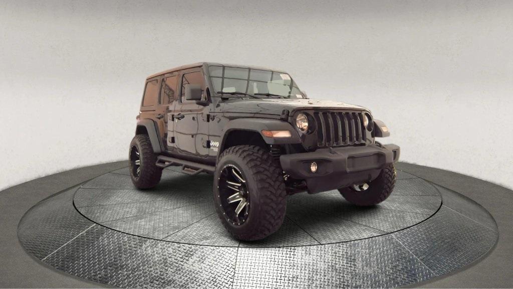 used 2018 Jeep Wrangler Unlimited car, priced at $32,995