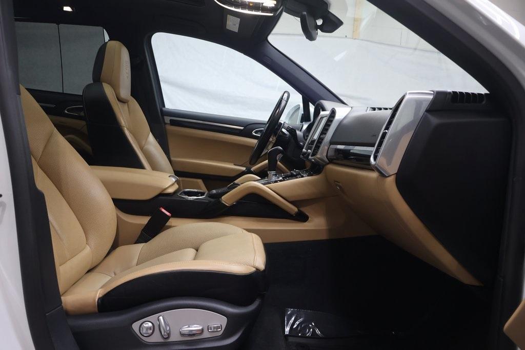 used 2018 Porsche Cayenne car, priced at $29,995