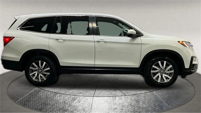 used 2022 Honda Pilot car, priced at $28,995