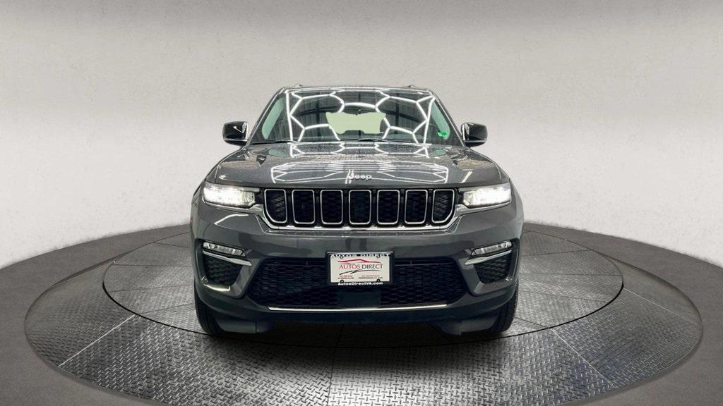 used 2024 Jeep Grand Cherokee car, priced at $36,995
