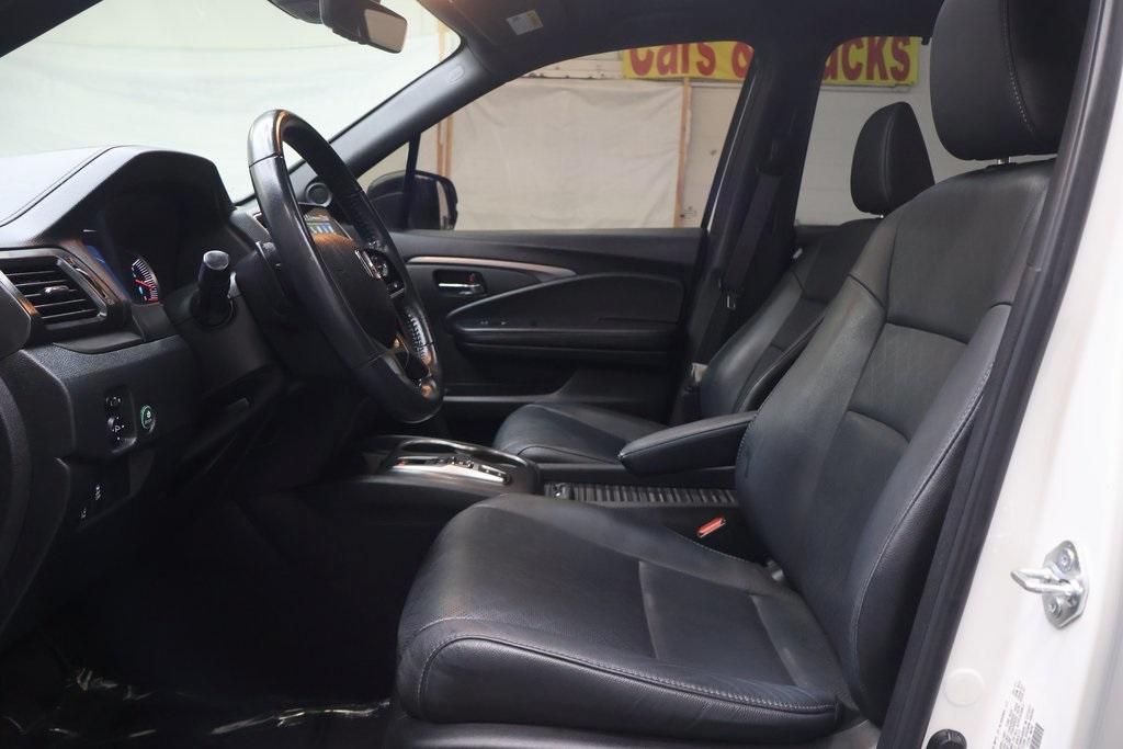 used 2021 Honda Passport car, priced at $27,995