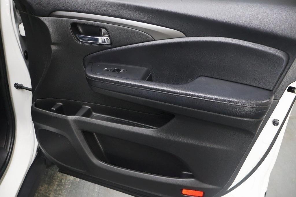 used 2021 Honda Passport car, priced at $27,995