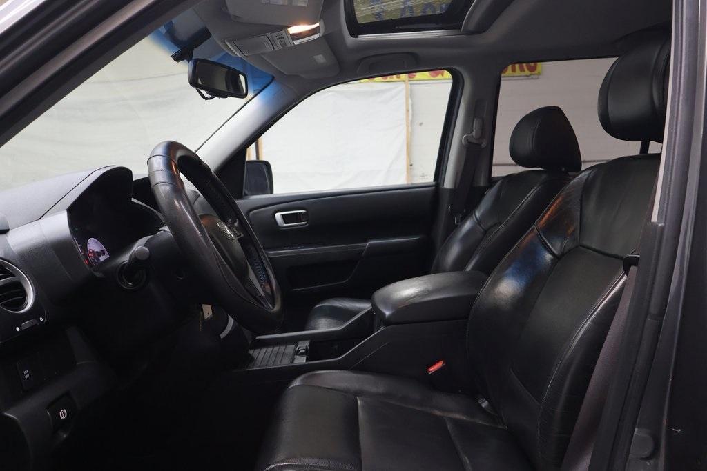 used 2011 Honda Pilot car, priced at $5,995