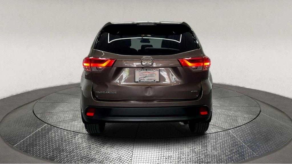 used 2019 Toyota Highlander car, priced at $21,495