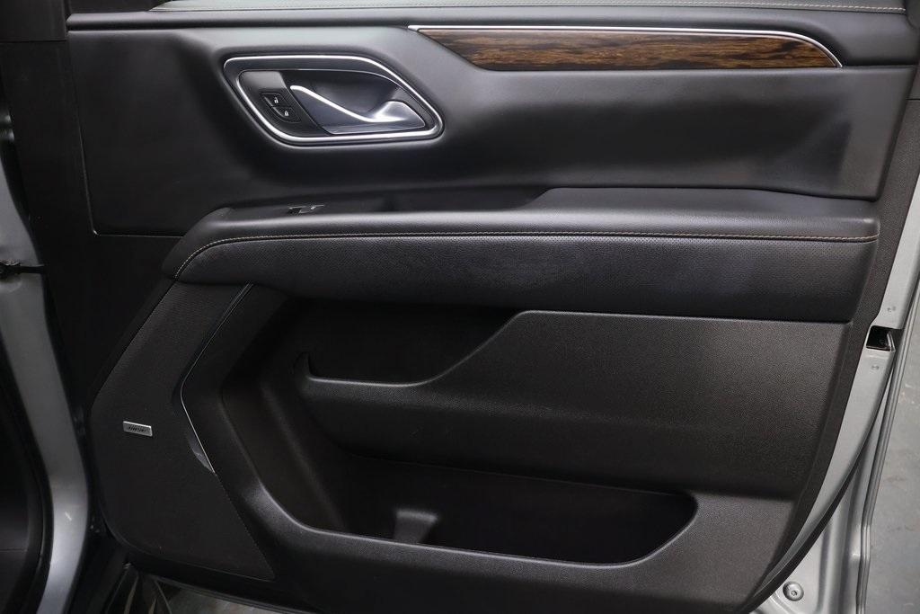 used 2023 Chevrolet Suburban car, priced at $47,995