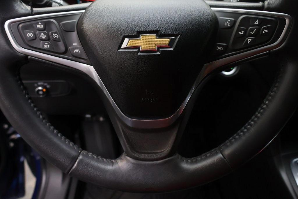 used 2022 Chevrolet Equinox car, priced at $22,495