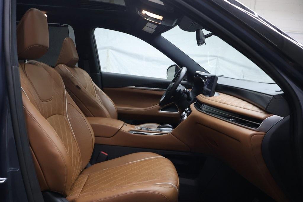 used 2025 INFINITI QX60 car, priced at $49,995