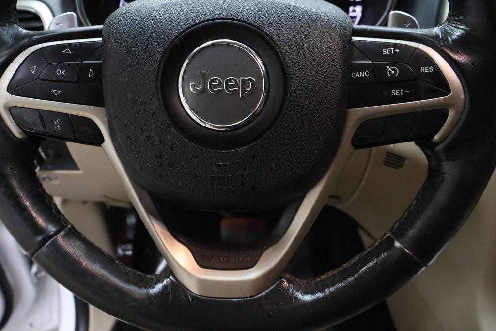 used 2015 Jeep Grand Cherokee car, priced at $11,995