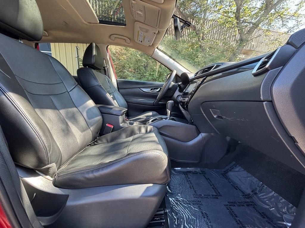 used 2016 Nissan Rogue car, priced at $13,995