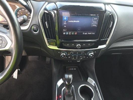 used 2021 Chevrolet Traverse car, priced at $28,995