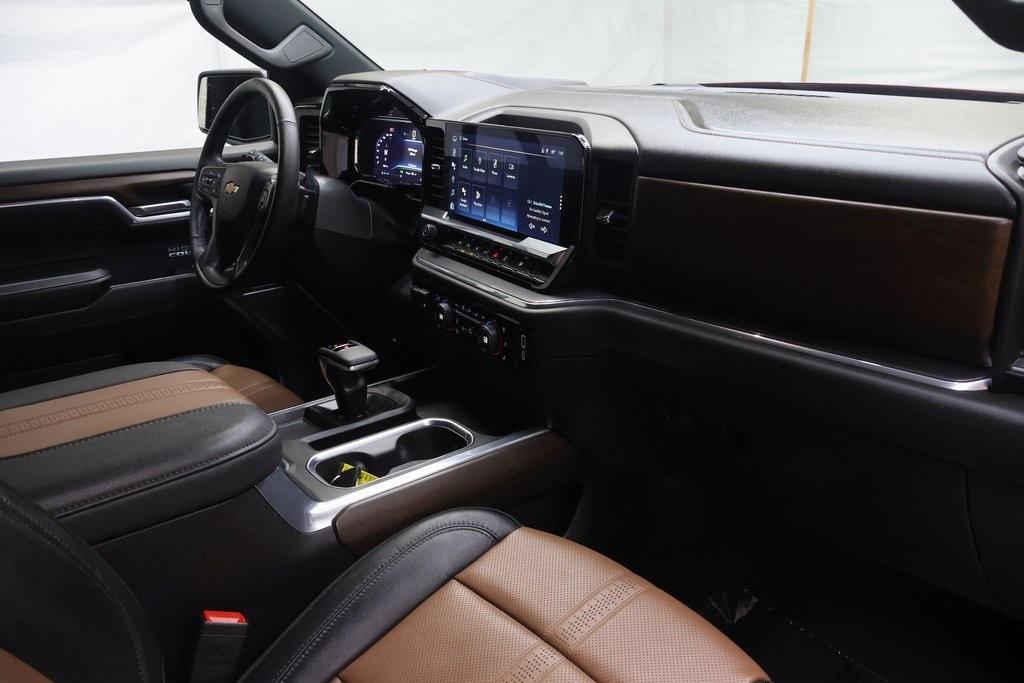 used 2025 Chevrolet Silverado 1500 car, priced at $56,995