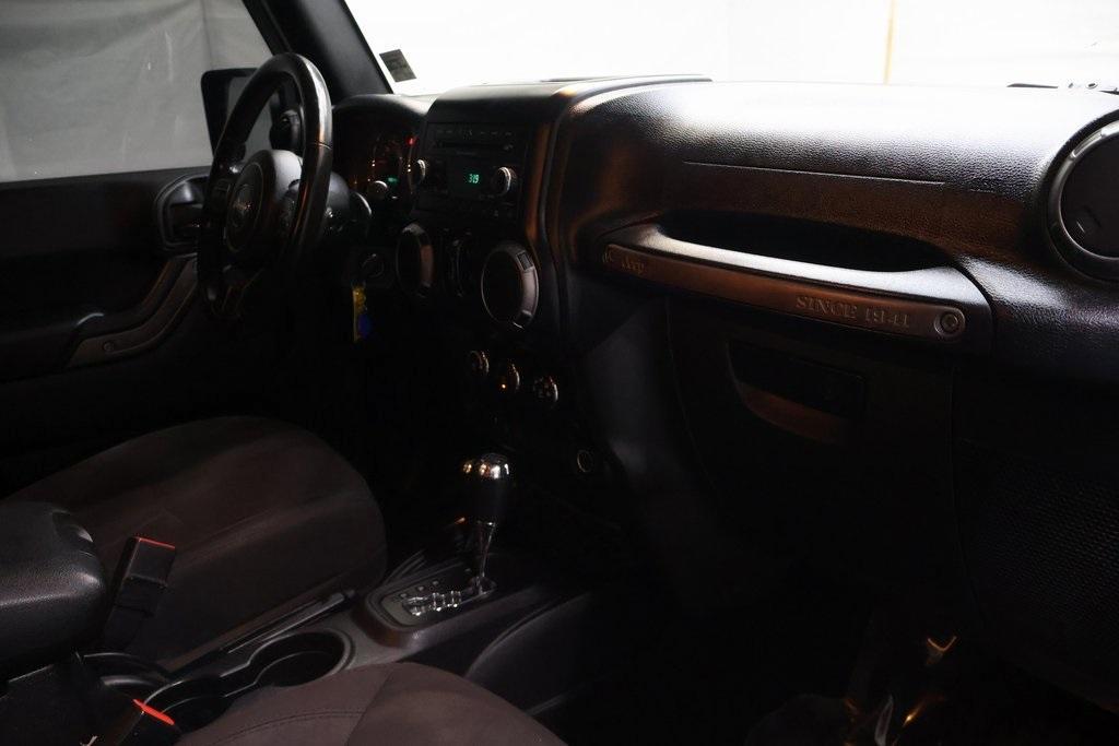used 2015 Jeep Wrangler Unlimited car, priced at $15,995
