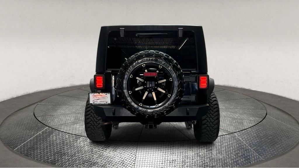 used 2015 Jeep Wrangler Unlimited car, priced at $15,995