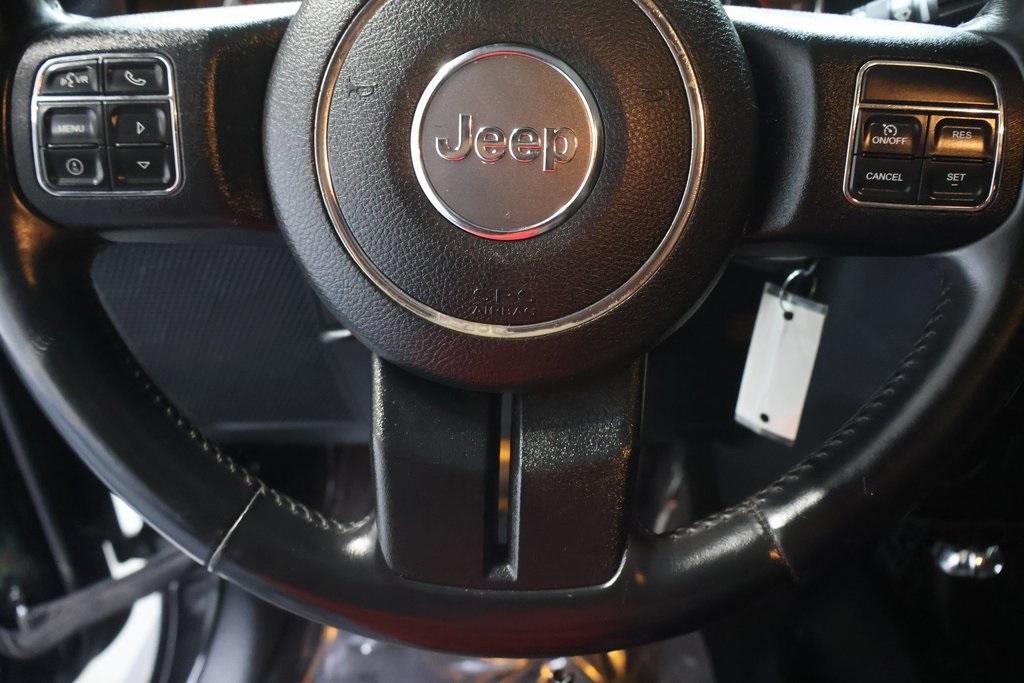 used 2015 Jeep Wrangler Unlimited car, priced at $15,995