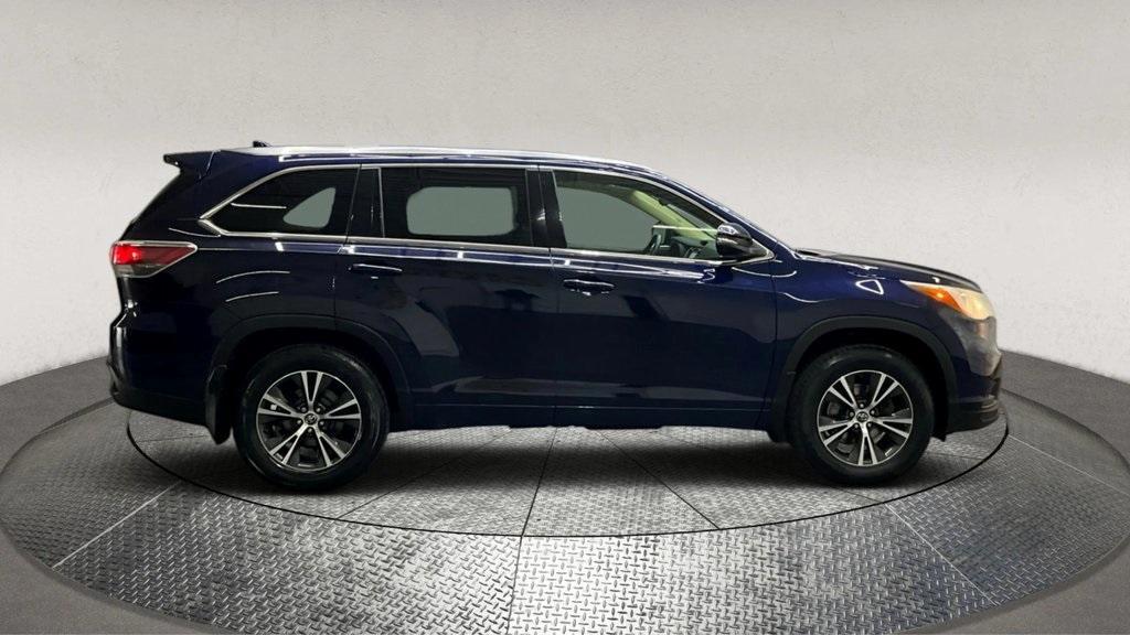 used 2016 Toyota Highlander car, priced at $17,495