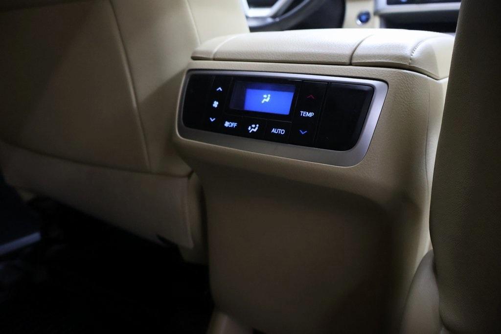used 2016 Toyota Highlander car, priced at $17,495