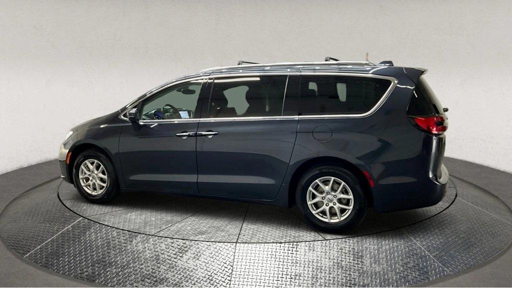 used 2021 Chrysler Pacifica car, priced at $18,495