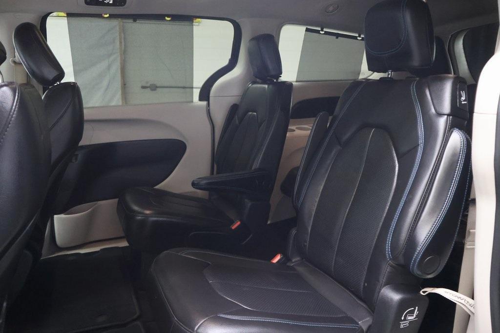 used 2021 Chrysler Pacifica car, priced at $18,495