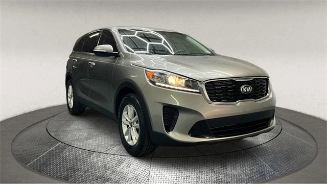 used 2019 Kia Sorento car, priced at $13,795