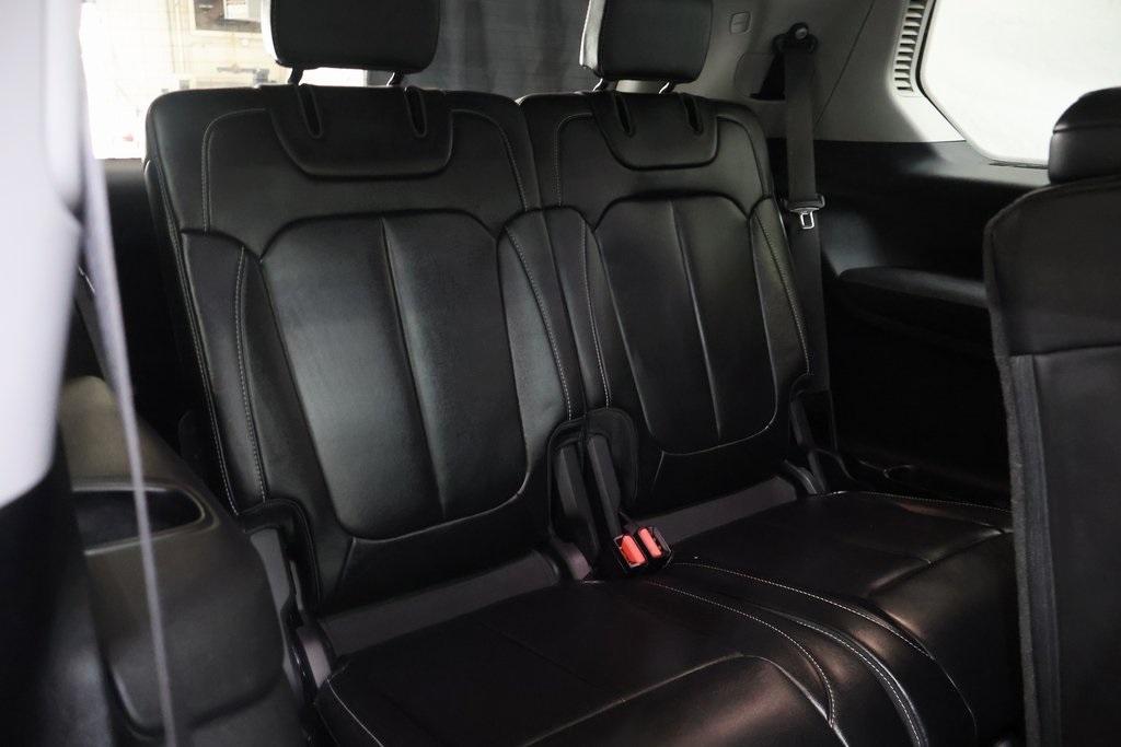 used 2021 Jeep Grand Cherokee L car, priced at $33,995