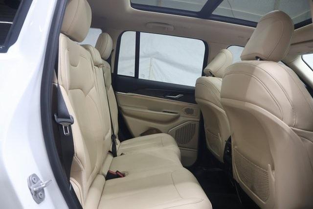used 2022 Jeep Grand Cherokee car, priced at $31,995